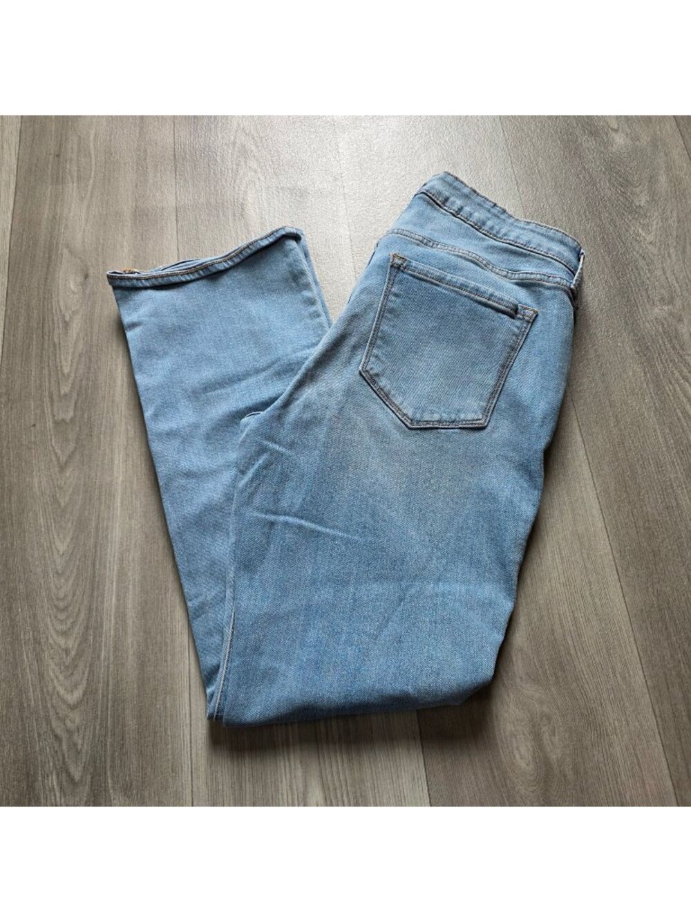 Old Navy Womens Mid-Rise Boot-Cut Jeans Light Blue Size 14